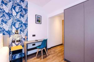 James Court Apartment 6 - Under new management