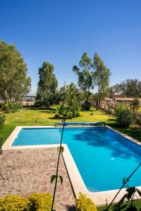 La Herencia country house with pool, terrace and green areas