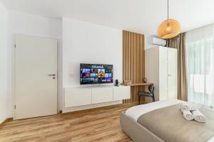 Adara Suite with Parking -Tractoru Coresi