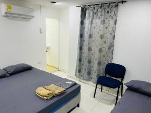 Habitación cerca a la playa 105