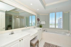 Silver Shells St Maarten 1201