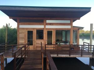 Casa flotante en el delta, tigre