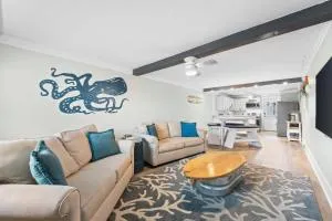 Venus 107 - Beachtastic - Mary Esther