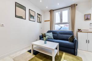 Appartements Jolie Maison Neuve literie haute qualite 3-6 pers - 35 min de Paris centre : photos des chambres