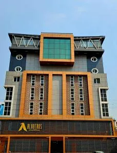 Albatros Premium Hôtel - Djoungolo