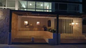 House Belle Vue, Tequesquitengo