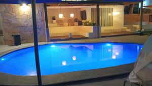 House Belle Vue, Tequesquitengo