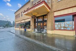 Hotel Cathlamet - لونغفيو