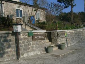 B&B / Chambres d'hotes Chez Louis chambres d'hotes a la ferme : photos des chambres