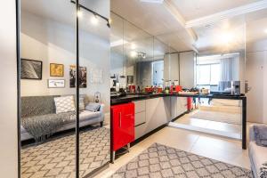 P17 - Novo Bhaus Jardins - Poeta - 10o andar - Oscar Freire - Paulista - Vaga de Garagem