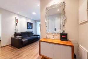 BC8 - Novo Bhaus Bela Cintra - Shopping Frei Caneca - Bela Vista - Vaga de Garagem - Metrô - 50m2 - Vista Incrível - 18o andar