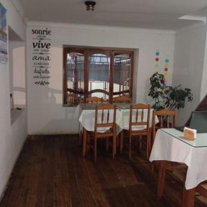 Restaurant - Hospedaje "Moisés El Salvador "