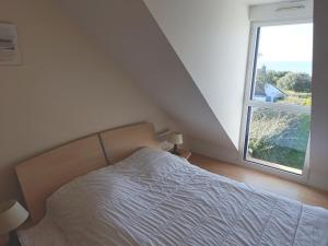 Maisons de vacances Maison Familiale Vue Mer a Saint-Gildas-de-Rhuys - FR-1-639-132 : photos des chambres