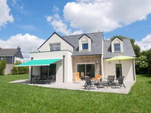 Villa contemporaine à Belz - 4 chambres, jardin - FR-1-479-212