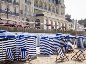 Studio avec parking à 2 pas de la plage, Merville-Franceville