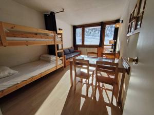 Studio 4 pers à La Plagne, près des pistes - FR-1-351-257