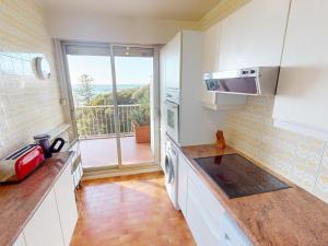 Appartements 3P calme climatise avec terrasse, vue mer et parking - FR-1-196-373 : photos des chambres