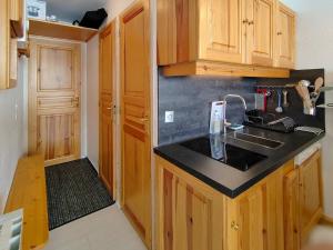 Appartement cosy 4 pers, départ ski aux pieds - FR-1-545-50