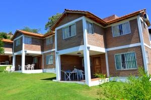 C&W Vacaciones Diferentes