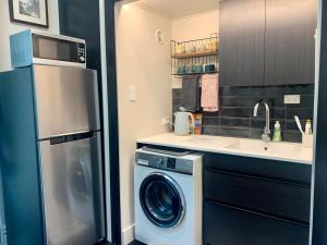 Roslyn Business Studio - 2 bedroom