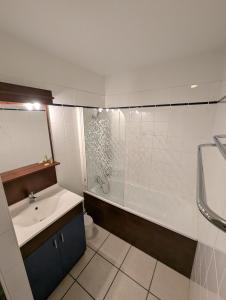 Studio dans résidence avec piscine extérieure