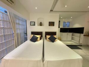 Room near airport in Negombo Beach