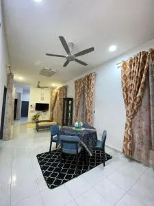 HasYaa Homestay - Kampong Telok Kalong