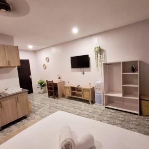 Aura Studio in Diani