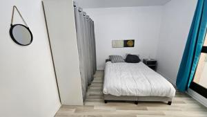 Maisons d'hotes Sapphire room - 20 min to Paris : photos des chambres