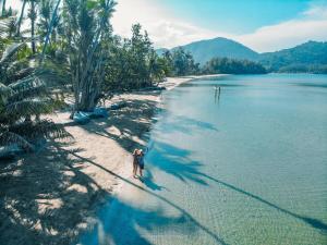 ASARA Beach-Pool Villa Absolut Beachfront