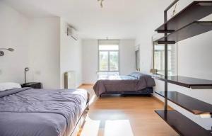 Casa Moderna con piscina