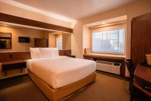 Microtel Inn and Suites by Wyndham Ciudad Juarez, US Consulate