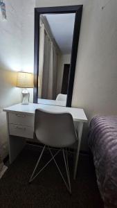 Self catering unit near Airport Beach St Georges Park