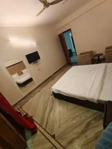 The Flight Mode - Sat Bari