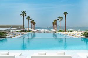 FIVE luxe JBR - High Floor Studio - Pool & Beach Access - Ventura Stays - 4hvězdičkové hotely ve městě Dubaj