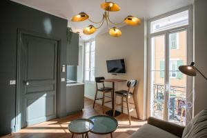 Nice Studio OLIVETTE