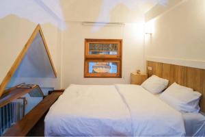 อาข่า พามิโอ้