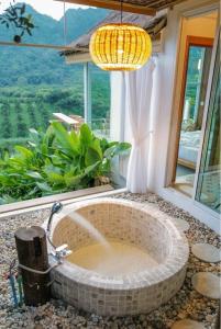 อาข่า พามิโอ้