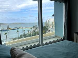 Seafront studio apartment San Pauls Bay