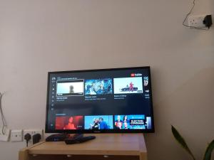 Deluxe Studio with WiFi, Pool & Free parking