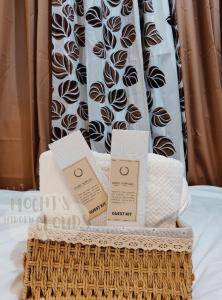 Condotel with Balcony Near Airport and MOA with Games & Karaoke