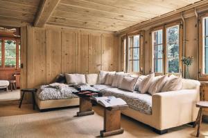 Swiss Chalet Near Gstaad: Luxury Spa Views