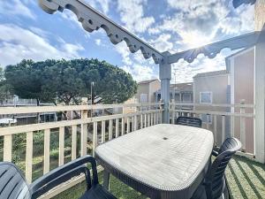 Le Scarlett - Piscine, parking et proche plage