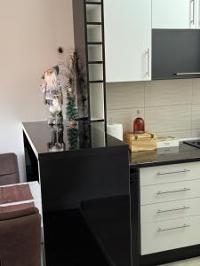 T lux apartman