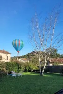La jolie Vue et La Maison de la Tour- Cordes-sur-Ciel - Labarthe-Bleys