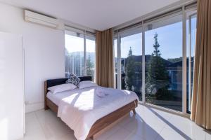 Family Only Villa Mountain View - De Reiz Golf Syariah 4BR