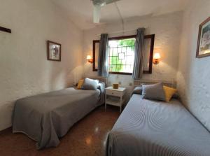 lovely bungalow with parking