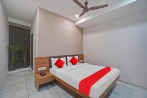 Hotel Sukoon, Best Luxurious Hotel Rooms In Surat City Center