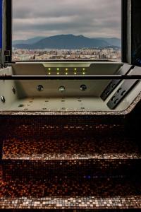 Virtual Dreamscape Apartment with Jacuzzi