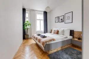 Stylish Quiet 2Bds Rooms Flat Letná Park - U14 - Pelc Tyrolca